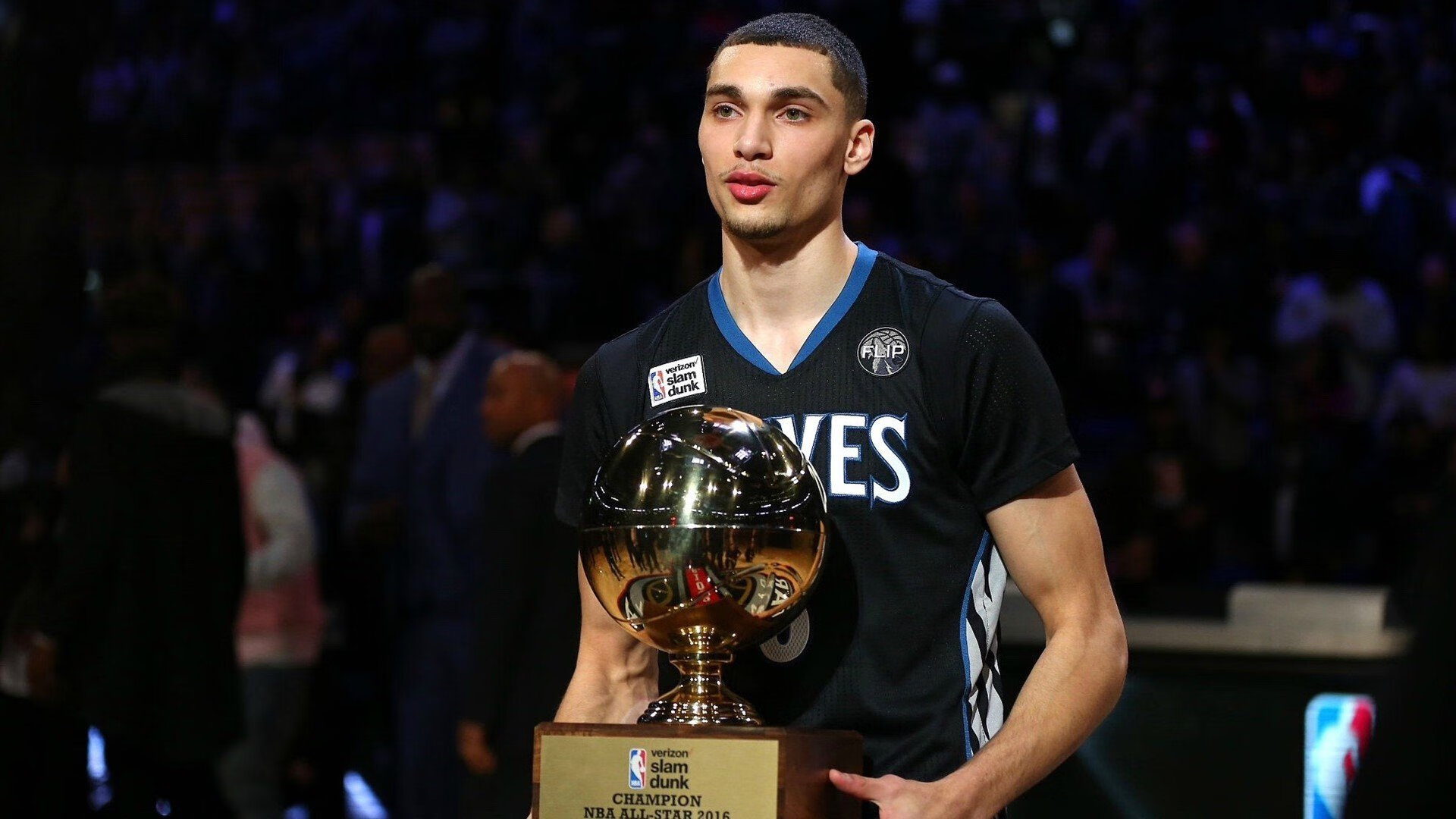 鹈鹕鏖战加时力克76人,福克斯末节封神成关键先生